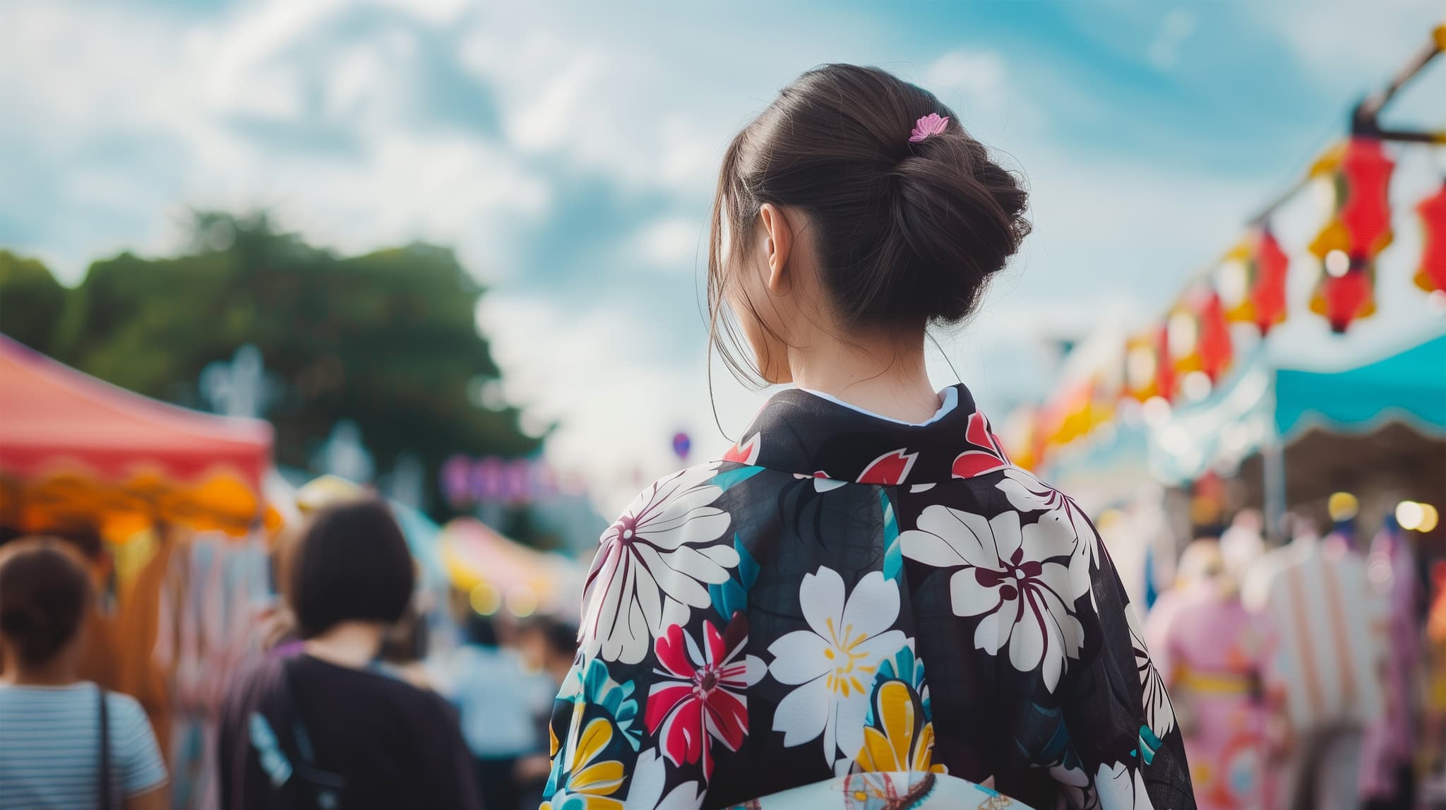 浴衣を着た女性